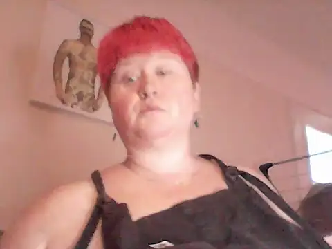 Snapshot of BustyRedxx chatting on June 3, 2026, 9:56 am BustyRedxx online show from June 3, 2026, 9:56 am