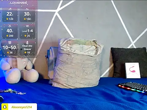 Snapshot of alexx_23cm chatting on June 11, 2026, 5:05 am alexx 23cm online show from June 11, 2026, 5:05 am