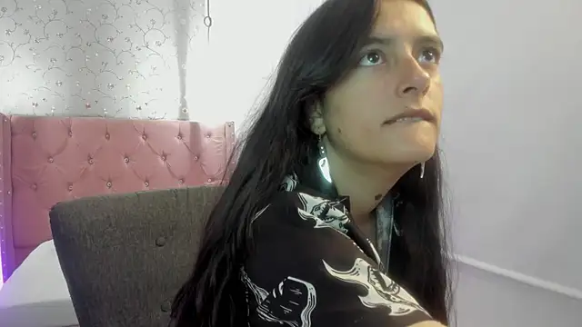 Snapshot of neujuuken1 chatting on January 8, 2026, 7:05 pm neujuuken1 online show from January 8, 2026, 7:05 pm