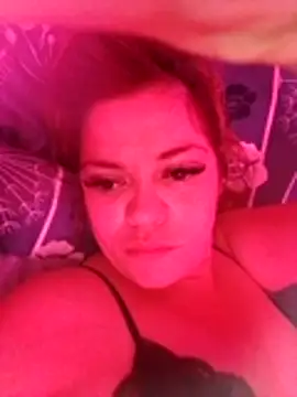 Snapshot of gisequeen chatting on January 14, 2026, 8:42 am gisequeen online show from January 14, 2026, 8:42 am