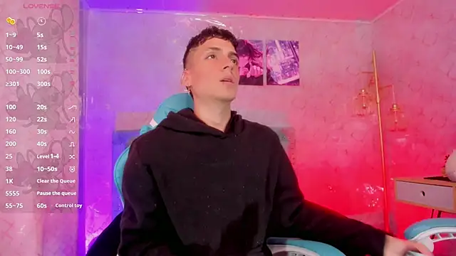 Kate and penny online show from March 31, 2026, 8:53 pm