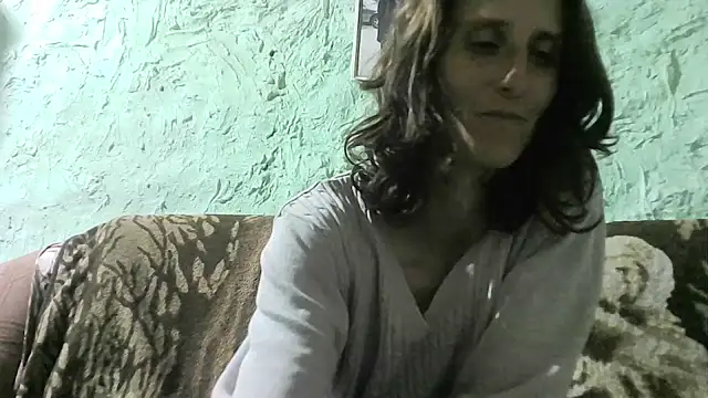  wolfxsnowy  online show from May 31, 2026, 6:53 pm