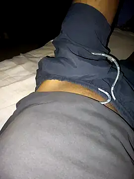 Snapshot of BlacHornet chatting on January 17, 2026, 12:26 am BlacHornet online show from January 17, 2026, 12:26 am