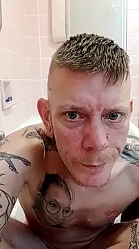 Der Schoene Penis online show from February 2, 2026, 3:11 pm