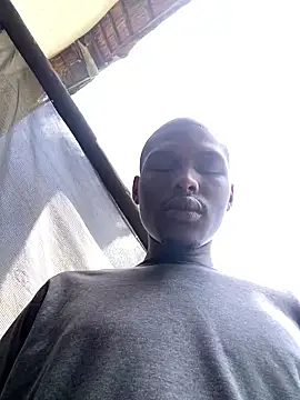 Snapshot of kwandero1234 chatting on January 15, 2026, 7:35 am kwandero1234 online show from January 15, 2026, 7:35 am