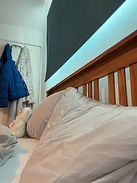 DarkdesireXoX online show from March 14, 2026, 4:12 pm