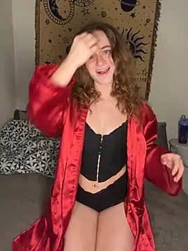 Snapshot of teenyblossom chatting on February 15, 2026, 3:36 am teenyblossom online show from February 15, 2026, 3:36 am