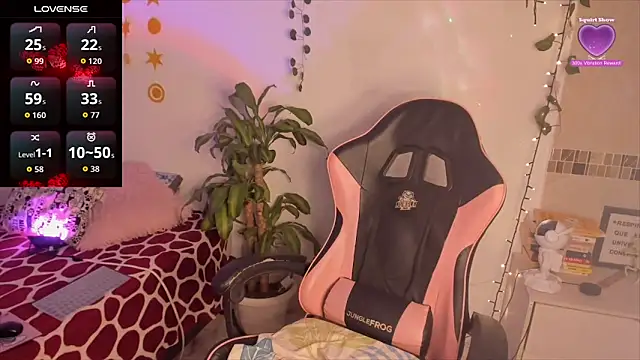 Snapshot of Pisces_angel chatting on March 3, 2026, 10:59 pm Pisces angel online show from March 3, 2026, 10:59 pm