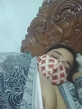 momo loves online show from January 18, 2026, 3:27 pm