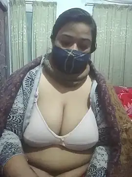 momo loves online show from February 1, 2026, 5:55 pm