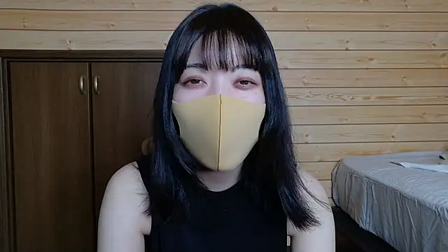 Snapshot of minami_room chatting on June 26, 2026, 6:40 am minami room online show from June 26, 2026, 6:40 am