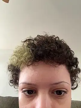 jojosbizarrelyf online show from February 25, 2026, 4:05 pm