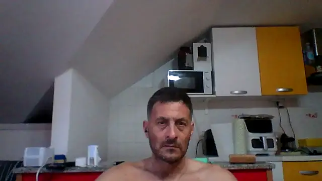 colosone online show from May 27, 2026, 5:32 pm