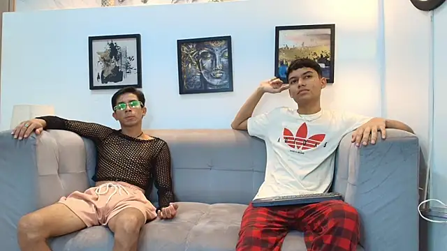 Snapshot of AVENGER_BOYS2026 chatting on February 7, 2026, 1:20 am AVENGER BOYS2026 online show from February 7, 2026, 1:20 am