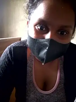 Snapshot of Neha-babySl chatting on January 8, 2026, 5:43 am Neha-babySl online show from January 8, 2026, 5:43 am