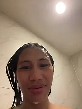 bigmeatcock luna online show from March 5, 2026, 3:30 pm