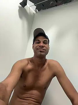 ZF-Athlete online show from March 12, 2026, 3:12 am