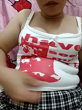 linhha23 online show from March 24, 2026, 6:18 am