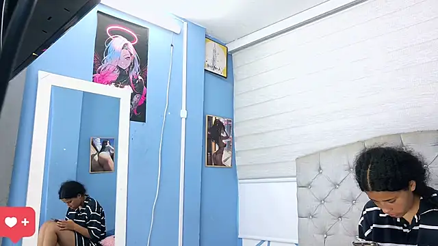 Snapshot of eimy_hot19 chatting on January 13, 2026, 2:33 pm eimy hot19 online show from January 13, 2026, 2:33 pm