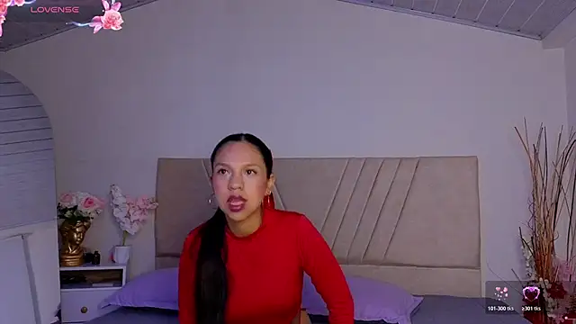 DulceRouss  online show from February 4, 2026, 11:49 am