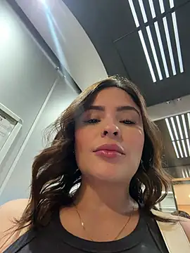 SofiaGomez444 online show from April 5, 2026, 4:59 pm