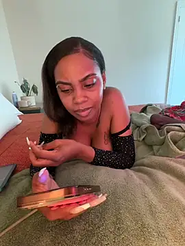 Snapshot of oshun6360 chatting on April 23, 2026, 10:12 pm oshun6360 online show from April 23, 2026, 10:12 pm