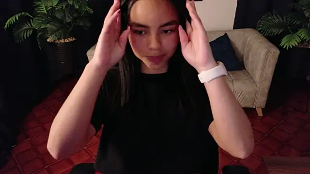 SofiaMante  online show from February 21, 2026, 9:05 pm