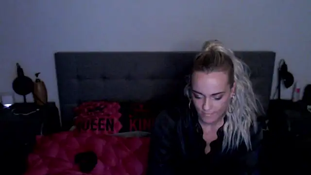 Snapshot of missconly chatting on January 11, 2026, 2:55 pm missconly online show from January 11, 2026, 2:55 pm