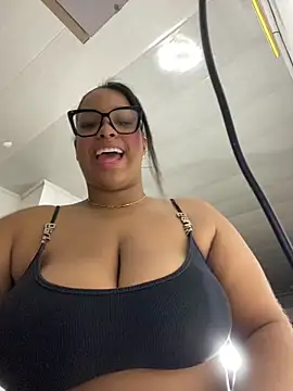 Snapshot of NataliaMillers chatting on May 27, 2026, 2:08 am NataliaMillers online show from May 27, 2026, 2:08 am