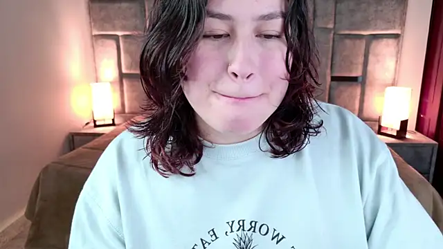 azul veraa online show from April 11, 2026, 12:09 pm