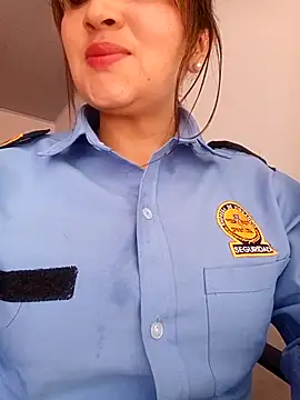 Snapshot of Alejandra_N chatting on February 11, 2026, 1:38 pm Alejandra N online show from February 11, 2026, 1:38 pm