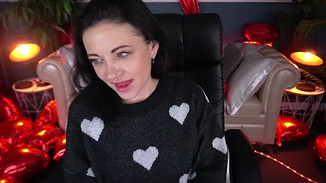 Dafni Monn online show from February 9, 2026, 6:39 am