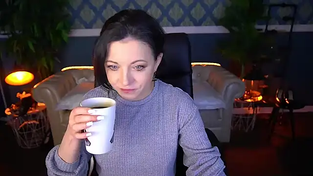 Snapshot of Dafni_Monn chatting on May 29, 2026, 3:26 am Dafni Monn online show from May 29, 2026, 3:26 am