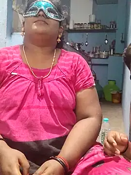 divyasree1431 online show from March 18, 2026, 4:43 pm