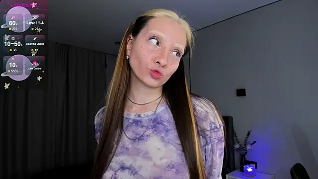 Snapshot of Elizaveta_Brown chatting on January 9, 2026, 9:05 pm Elizaveta Brown online show from January 9, 2026, 9:05 pm