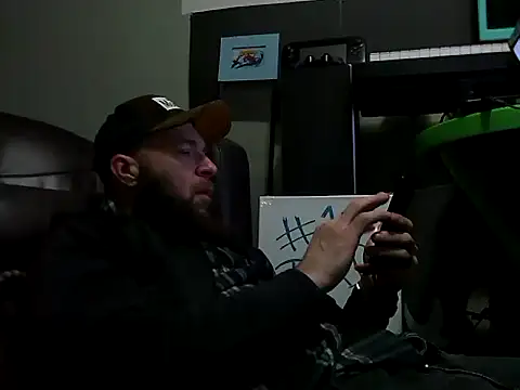 Numba1dad  online show from February 1, 2026, 10:36 am