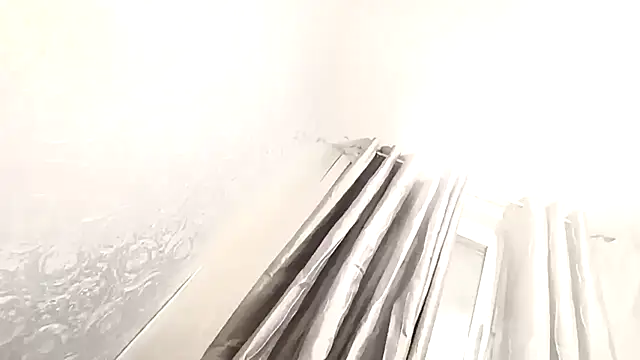 Snapshot of Zilieka chatting on January 7, 2026, 9:28 pm Zilieka online show from January 7, 2026, 9:28 pm