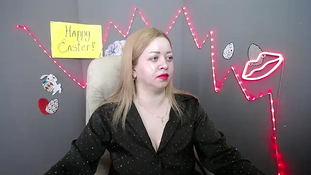 OliviaVerr online show from April 2, 2026, 12:36 pm