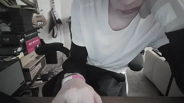 YessuRisk online show from January 12, 2026, 10:15 pm