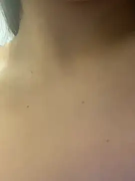 Snapshot of _wtdreamgirl chatting on February 19, 2026, 5:31 pm wtdreamgirl online show from February 19, 2026, 5:31 pm