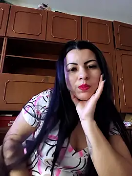 Snapshot of Sonja200 chatting on January 8, 2026, 12:18 pm Sonja200 online show from January 8, 2026, 12:18 pm