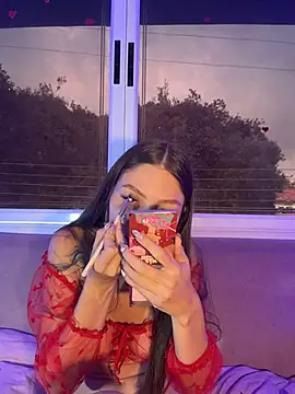 Snapshot of EmmaJhoons chatting on March 4, 2026, 11:49 am EmmaJhoons online show from March 4, 2026, 11:49 am