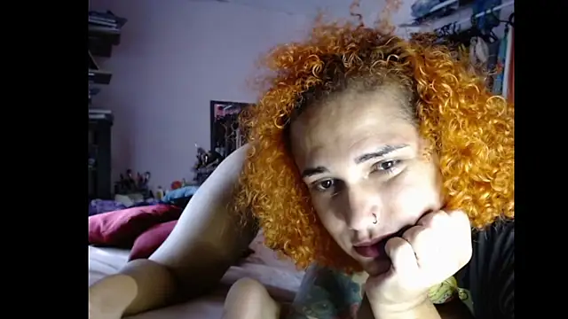 Snapshot of Queen_Domme_de_paus chatting on February 13, 2026, 6:15 pm Queen Domme de paus online show from February 13, 2026, 6:15 pm