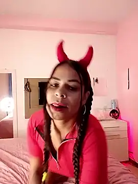 Snapshot of imaculada666 chatting on February 5, 2026, 9:52 pm imaculada666 online show from February 5, 2026, 9:52 pm