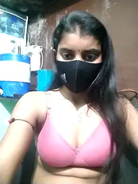 Erotic-Girl online show from February 9, 2026, 6:01 pm