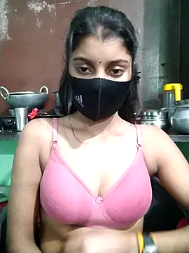 Erotic-Girl online show from February 19, 2026, 12:17 am