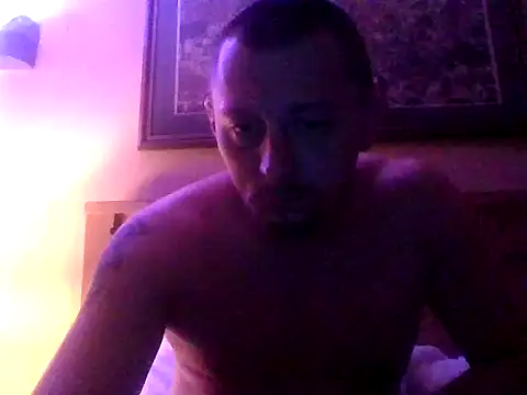 Snapshot of superfly9469xxx chatting on January 9, 2026, 10:40 am superfly9469xxx online show from January 9, 2026, 10:40 am