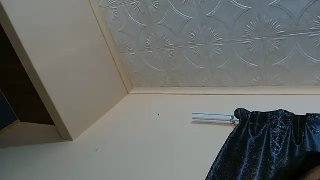 Amanda April online show from February 7, 2026, 9:02 am