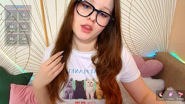 Snapshot of Lana_Delanay chatting on April 18, 2026, 2:15 am Lana Delanay online show from April 18, 2026, 2:15 am