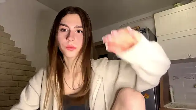 ElsieKuhlmann online show from February 3, 2026, 5:05 am